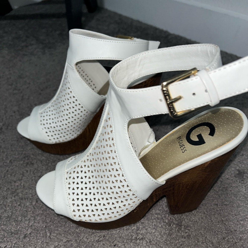 White wedge sandals 7.5